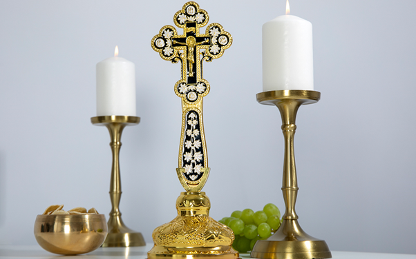 Symbolism in Christian Funerals: What Each Element Represents